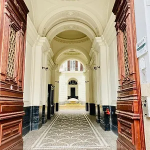 Piazza Luxury Nel Cuore Di Apartment